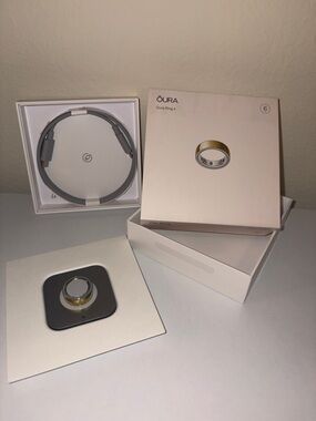 Oura Ring 4 Gold